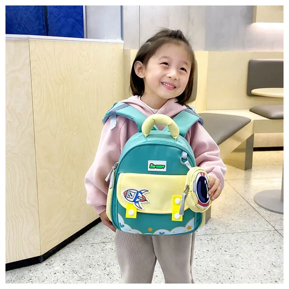 

Animal Patterns Kindergarten School Bag Waterproof Adjustable Straps Cartoon Nursery Backpack Zipper Closure Comfortable