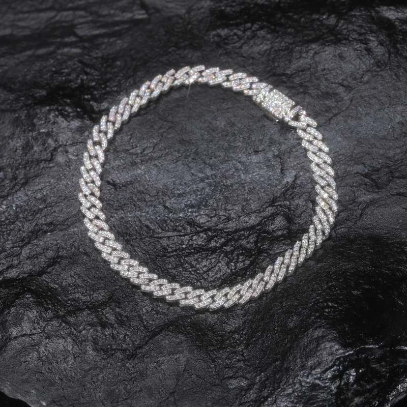Thumbnail 3 - #81 Highest Rated Moissanite Bracelets to Buy in 2026