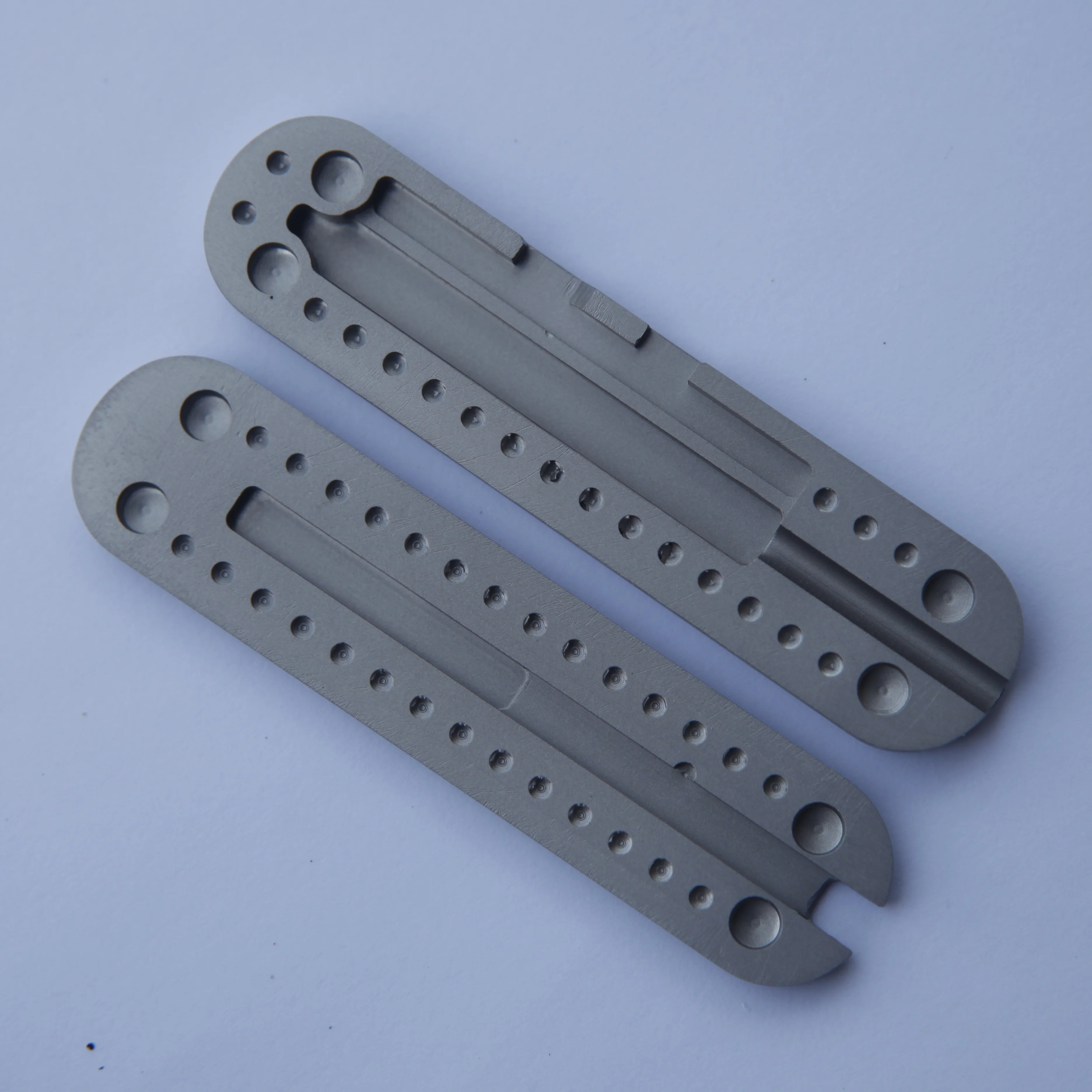 1pair 6Types Titanium Alloy Knife Handle Scales for 58mm Victorinox Swiss Army Knives  MiniChamp（Excluding knives）
