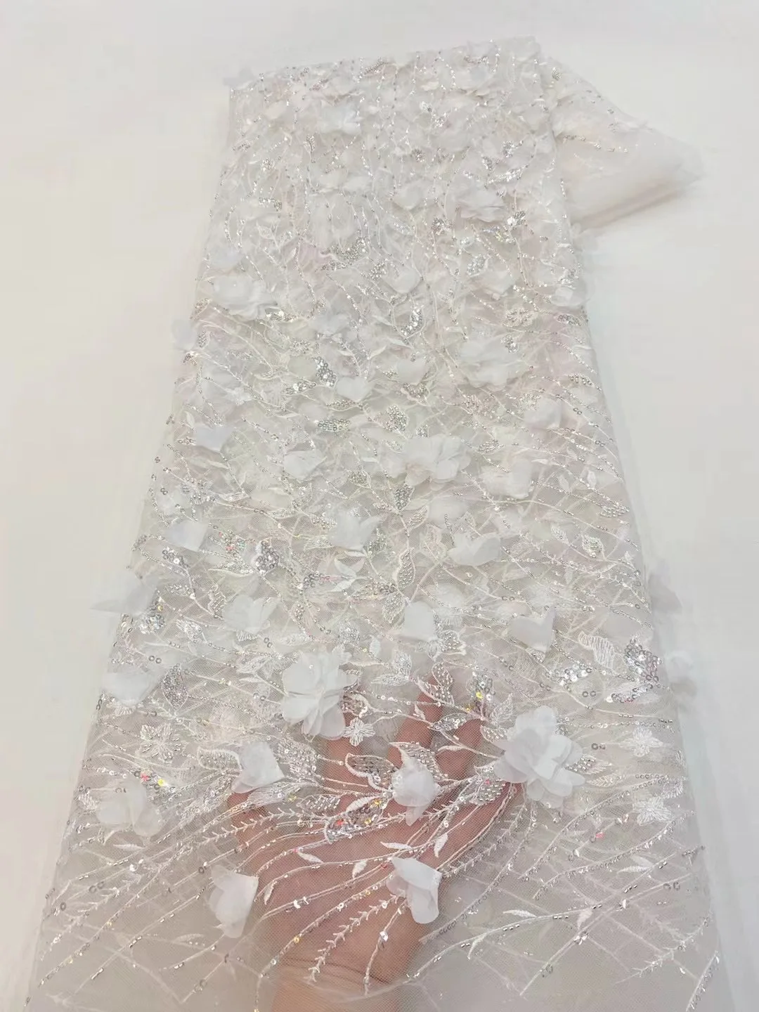 

3D Flower White French Lace Fabric 2023 High Quality Lace Net African Lace Fabric With Sequins Lace Fabrics For Wedding HXZ5715