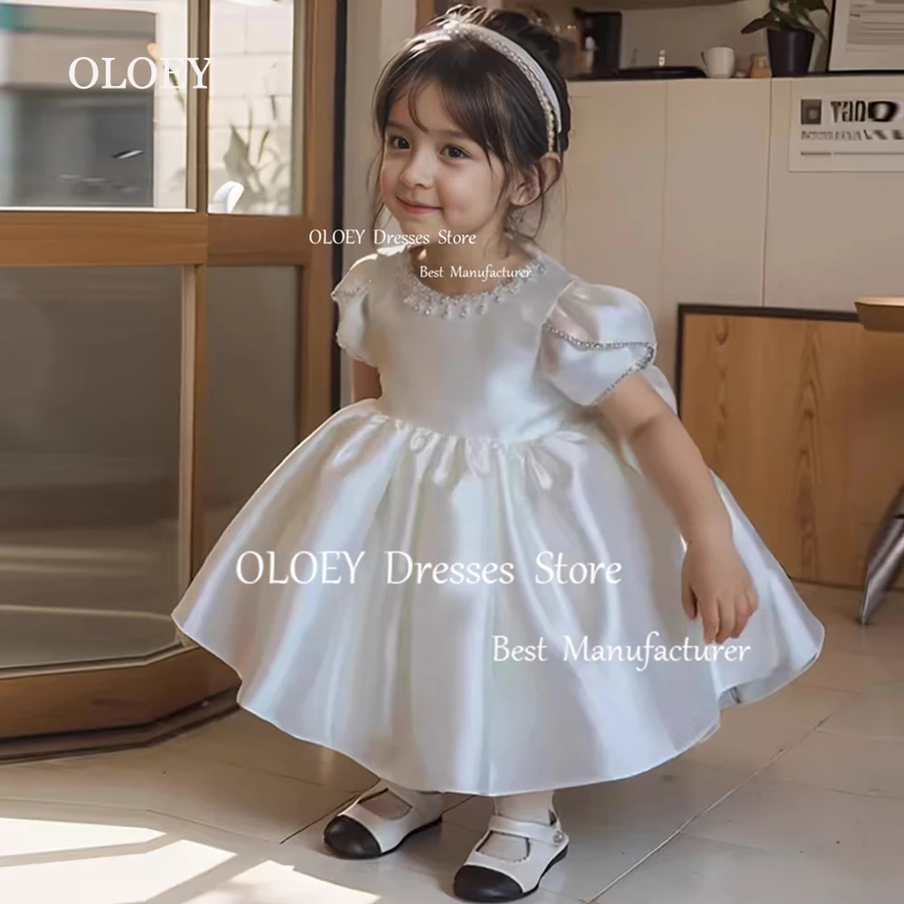 

OLOEY O Neck Ivory Satin Flower Girl Dress Crystal Short Sleeves Birthday Party Dress A Line Princess Dress Bow Back Ankle Lengt