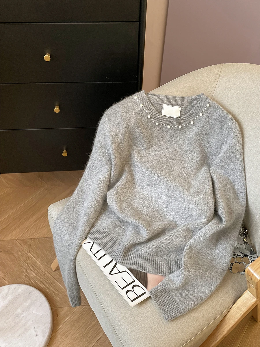 

Autumn Winter Soft Cozy Pearl Decorated Round Neck Knitted Sweater Women Fashion Design Sensation Long Sleeve Comfort Fit M299