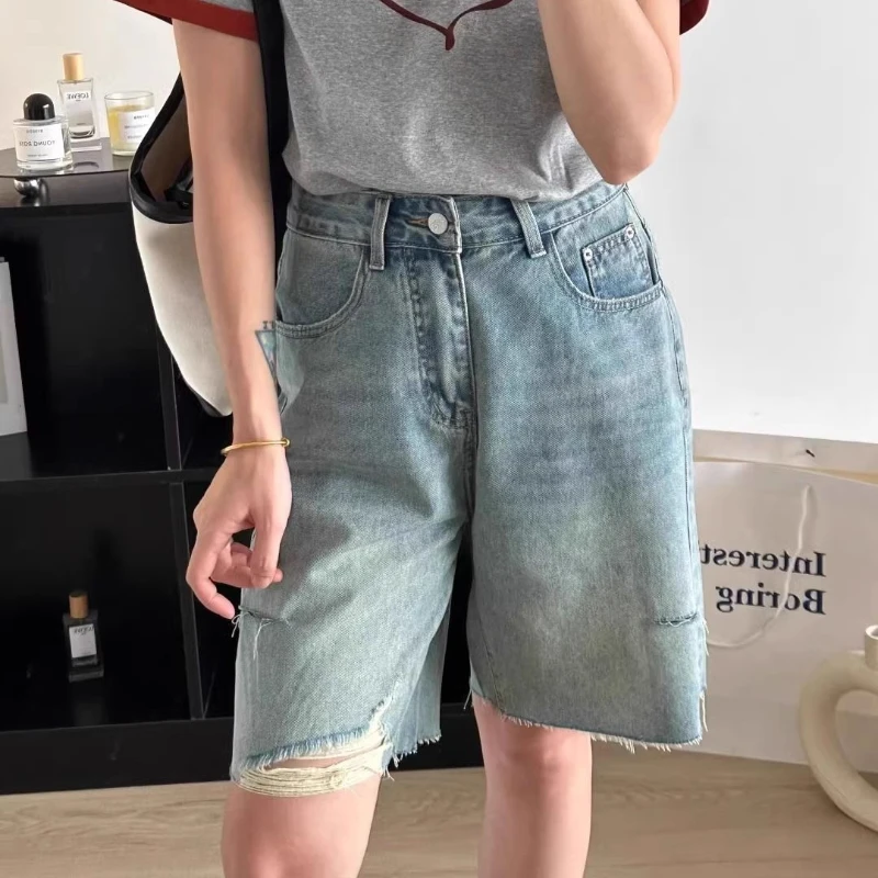 

Women's New High-waisted Slimming Five-point Straight Retro Fur Edge Wide-leg Denim Shorts