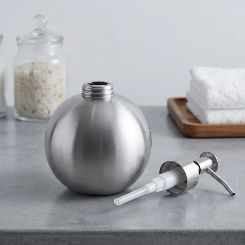 Stainless Steel Soap Dispenser Silver Ball Shaped Lotion Dispenser Refillable Leak-Proof Liquid Soap Dispenser