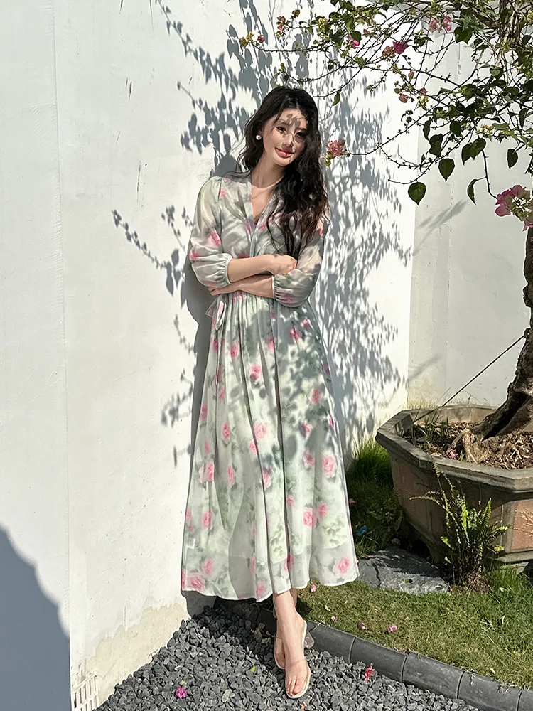 Setelan Chiffon Baru 2025, Rok Dua Potong Lengan Setengah, Musim Gugur, Gaya Boho Floral, Mode Korea, Atasan Pendek Berkerut V-Neck, Rok Panjang