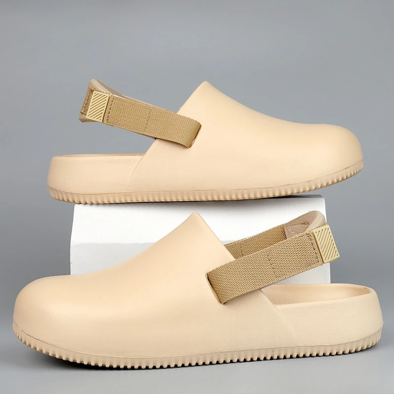 

Slippers Men's Summer Stepping on Shit Feeling Baotou Beach Hole Shoes Soft Sole Non-slip Couple Wearing Sandals