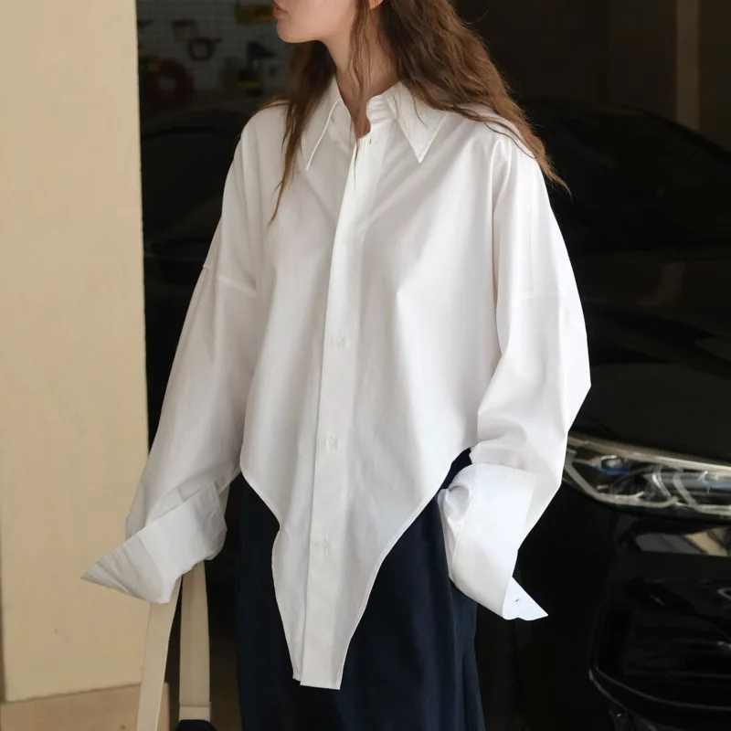 HKSH Autumn New Women Shirt Turn-down Collar Single Breasted Irregular Hem Solid Color Korean Office Lady Ins Casual Top HK11417