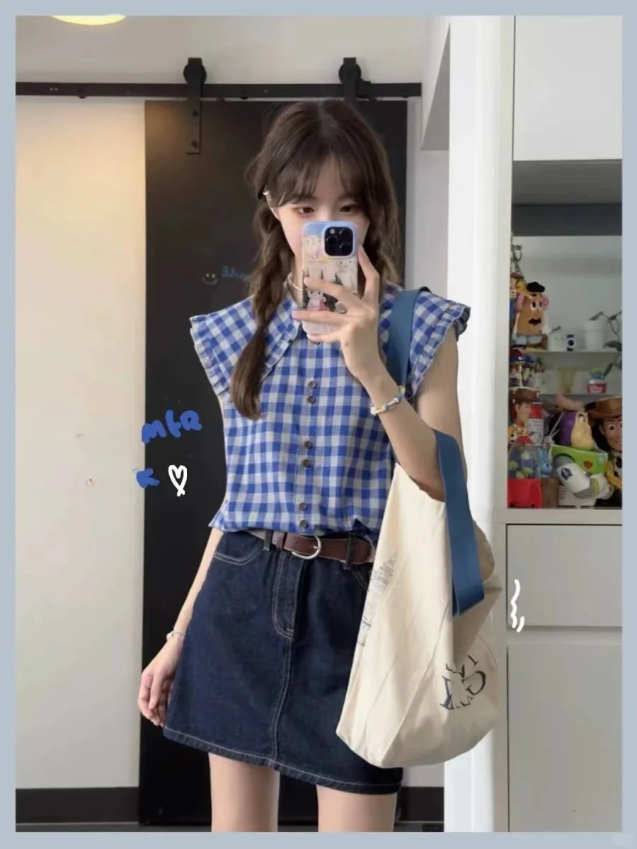 

Синяя клетчатая женская рубашка с коротким рукавом и воротником «Питер Пэн», летняя коллекция 2025, новый дизайн, корейский стиль, свободный крой, для повседневной носки