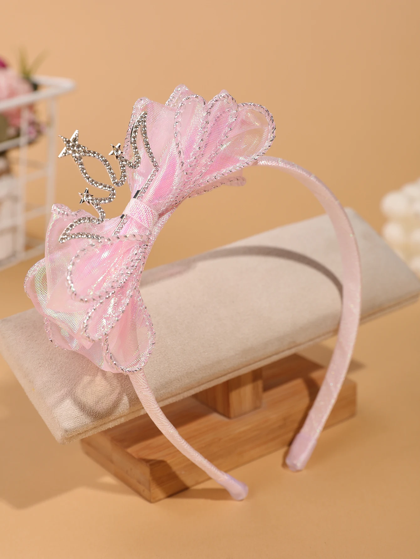 Modisches und schlichtes Kinder-Kronen-Haarband – leuchtend blaues Tüll-Haarband mit Schleife – Accessoire für Bühnenauftritte/formelle Kleider für Mädchen – Detail 8