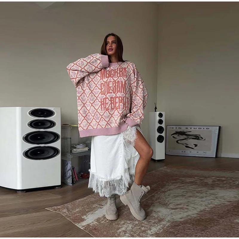 

2025 Autumn New Lady Casual Outerwear Fashion Letter Jacquard Knit Pullover Women Oversize Long Sleeve O-neck Classic Sweater