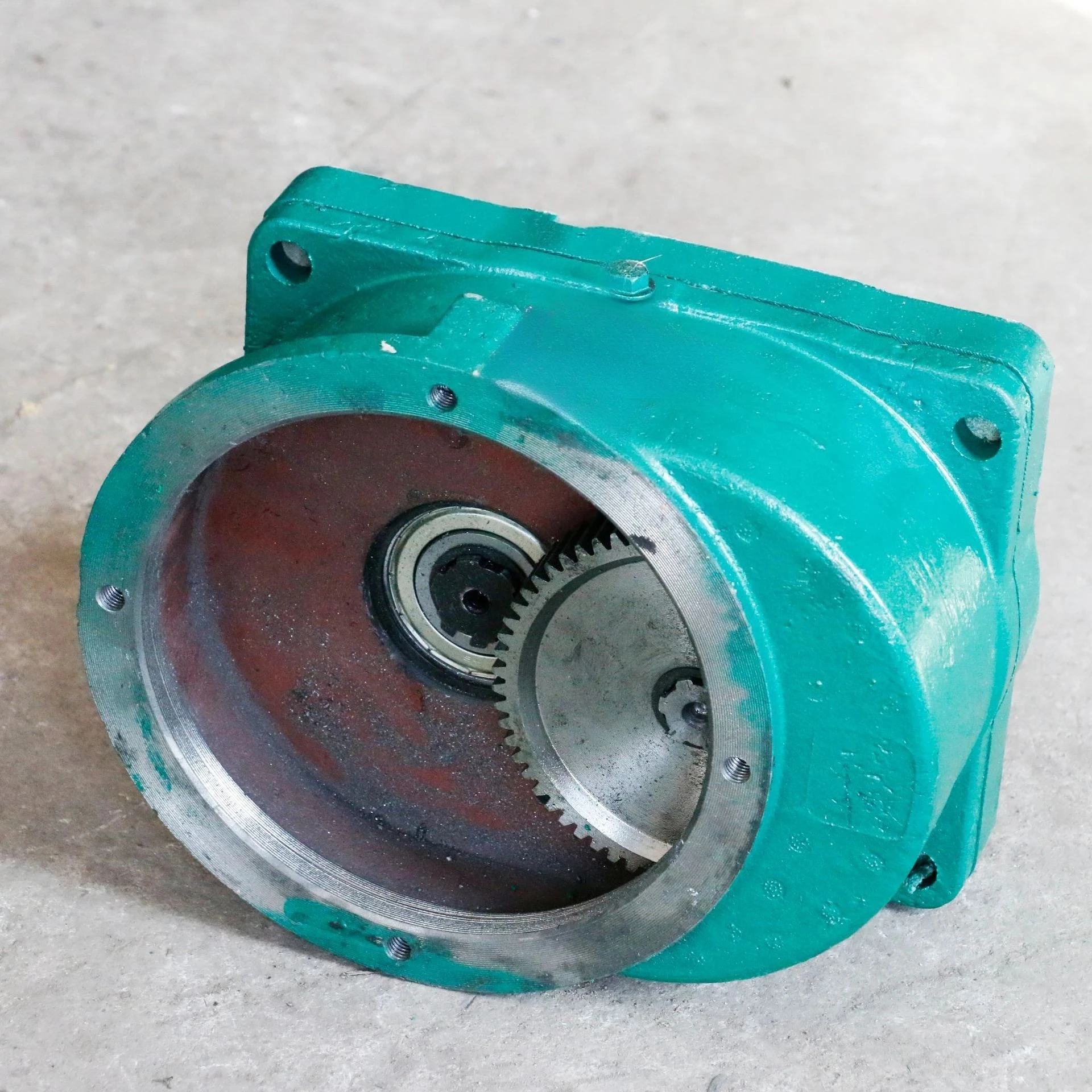 Turbo crane gear reducer hardened