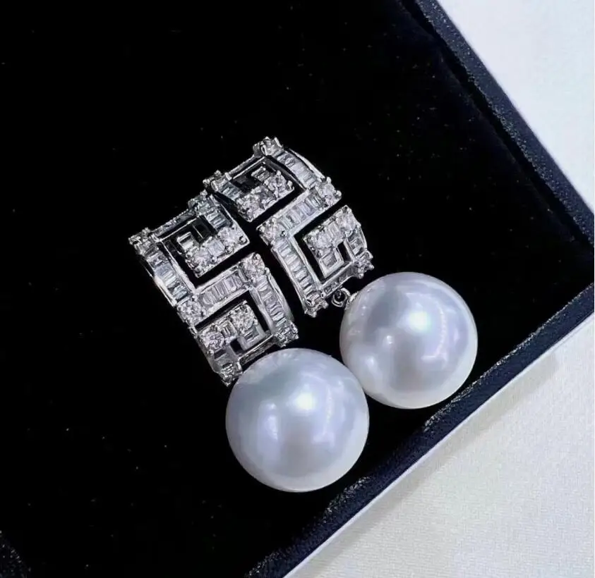

classic pair of 10-11mm south sea baroque white pearl dangle earring 925s