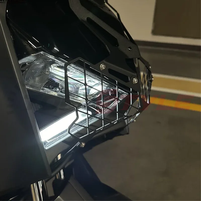 Motorcycle Accessories Front Headlight Grille Guard Cover Protector Decorative Protection Network For YAMAHA XMAX300 2021-2024