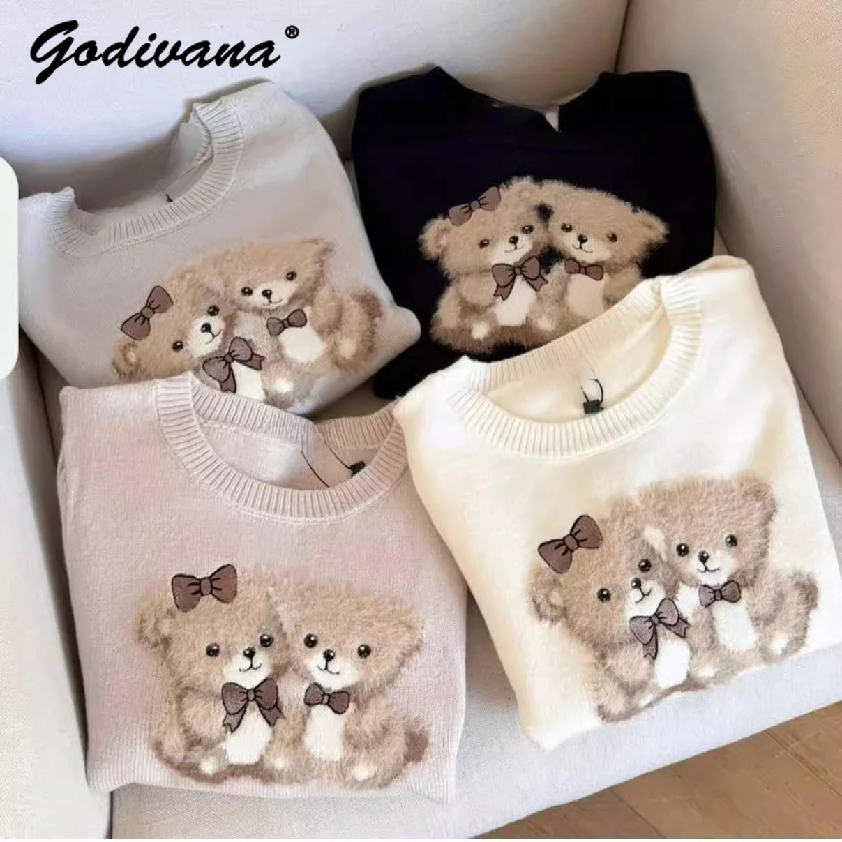 

Japanese New Cute Bear Knitted Sweater Autumn and Winter Women's Round Neck Short Cartoon Knitwear Casual Tops