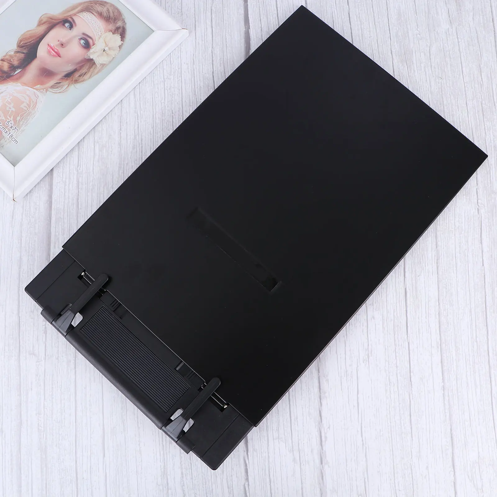 Adjustable Iron Reading Stand Metal Book Holder for Desk Music Scores Document Draft Writing Rack Prevent 's Myopia