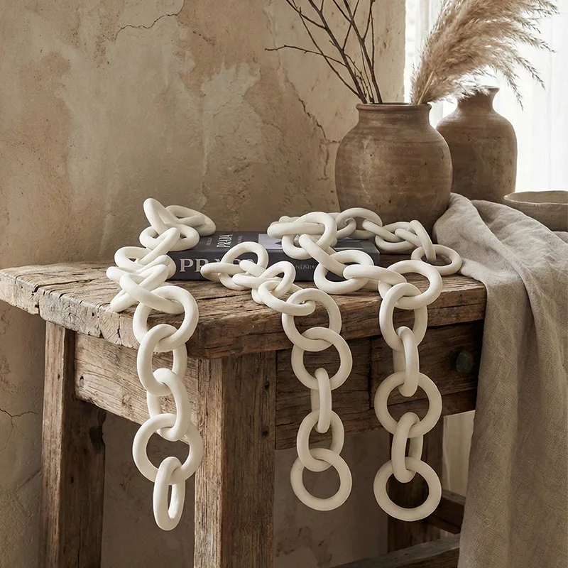 Nordic White Ceramic Chain Decor Boho Table Centerpiece Handmade Link Statues for Coffee Table Shelf Wall Hanging Decor Gift