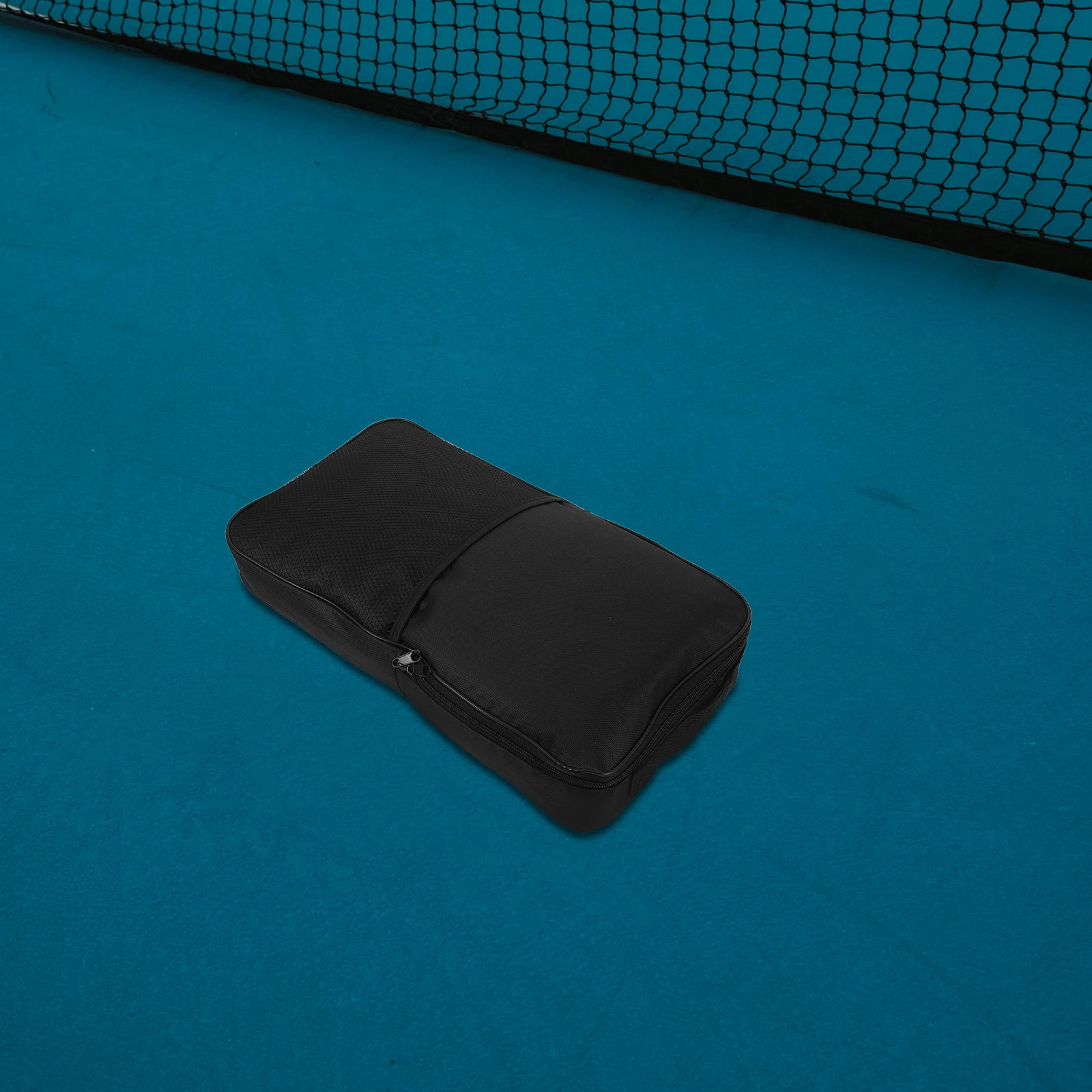 حقيبة مجداف Pickleball ذات سعة كبيرة وأكمام مقاومة للماء لمضربين و4 كرات مقاومة للصدمات ومقاومة للاهتراء في الهواء الطلق