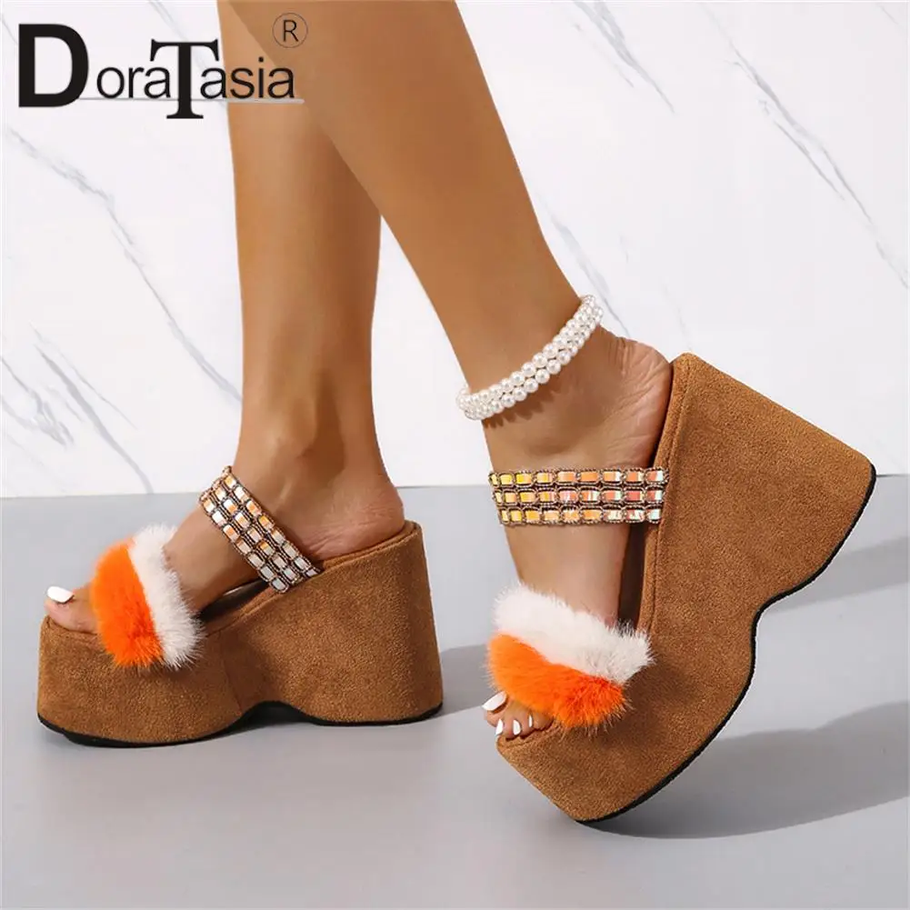 New women's Fashion Mixed Colors Faux Fur Slippers Crystal Platform Wedges High Heels women's Slippers Party Beach Woman Shoes