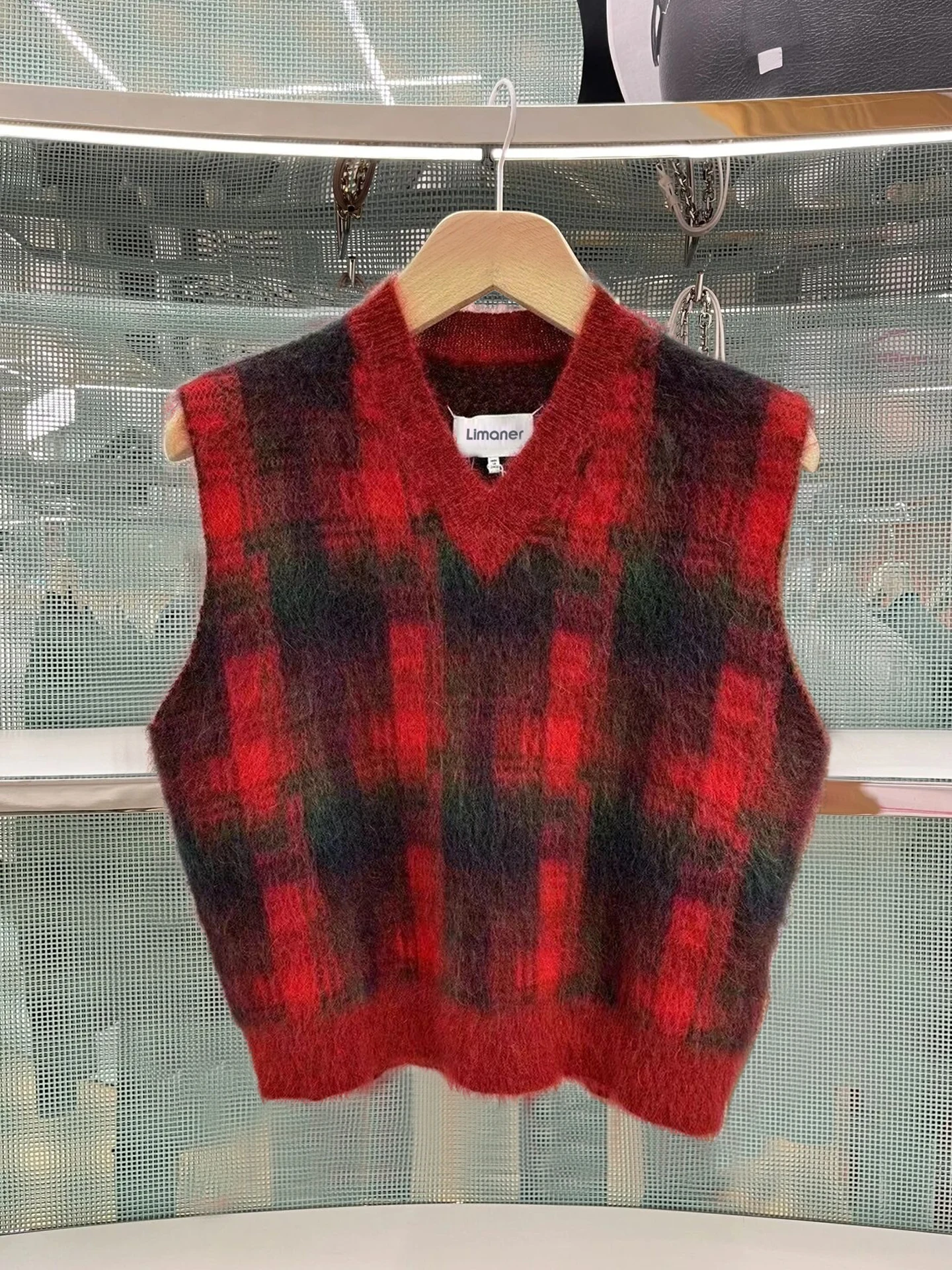 

Soft Woolen V-Ne Red Plaid Women's Sweater Vest Retro Knitted Top Street Sle Cotton Splicing Warm Medium Thin