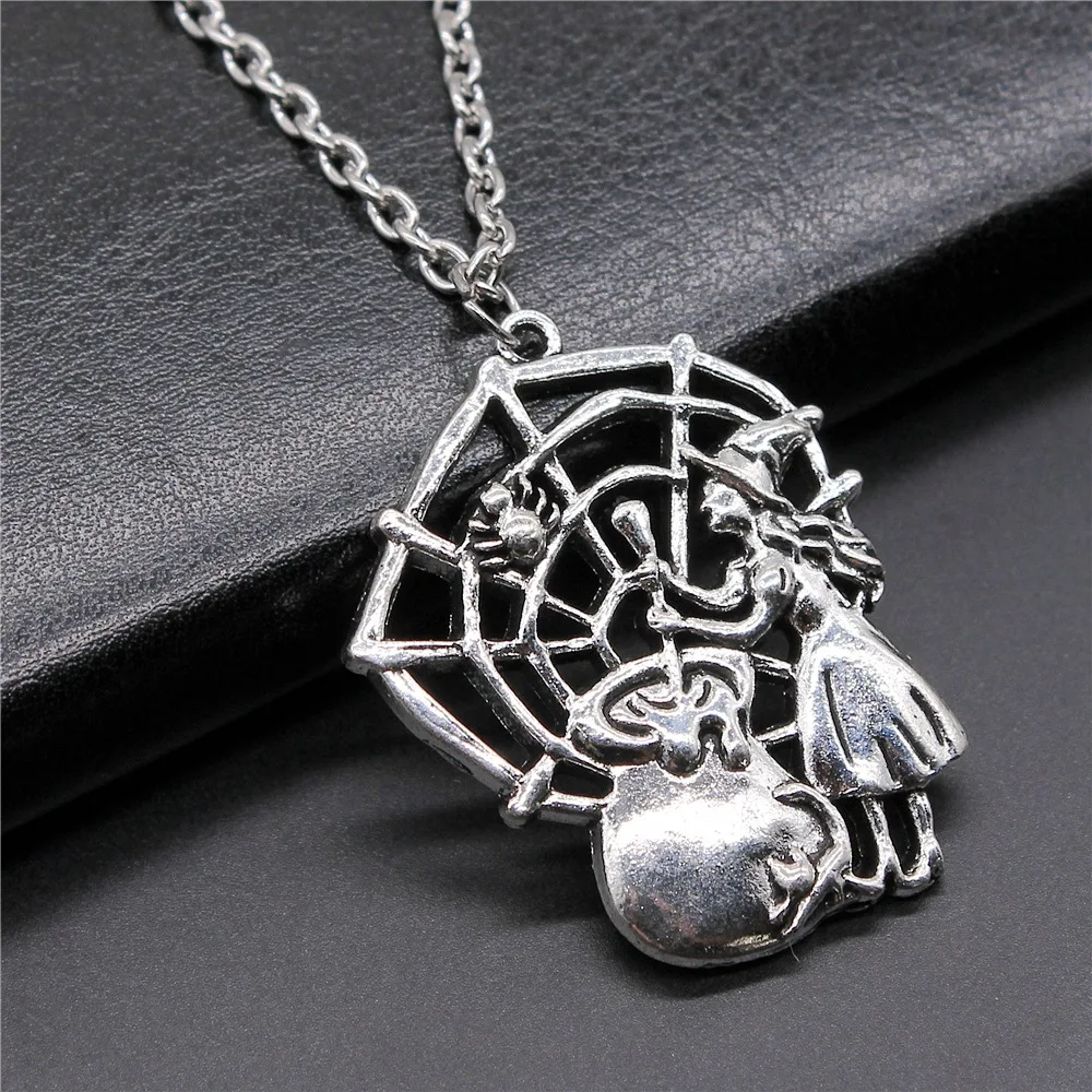 Vintage Antique Silver Color 40x33mm Poisonous Spider Cobweb Sorcery Witch Pendant Necklace Long Chain Jewelry Accessories