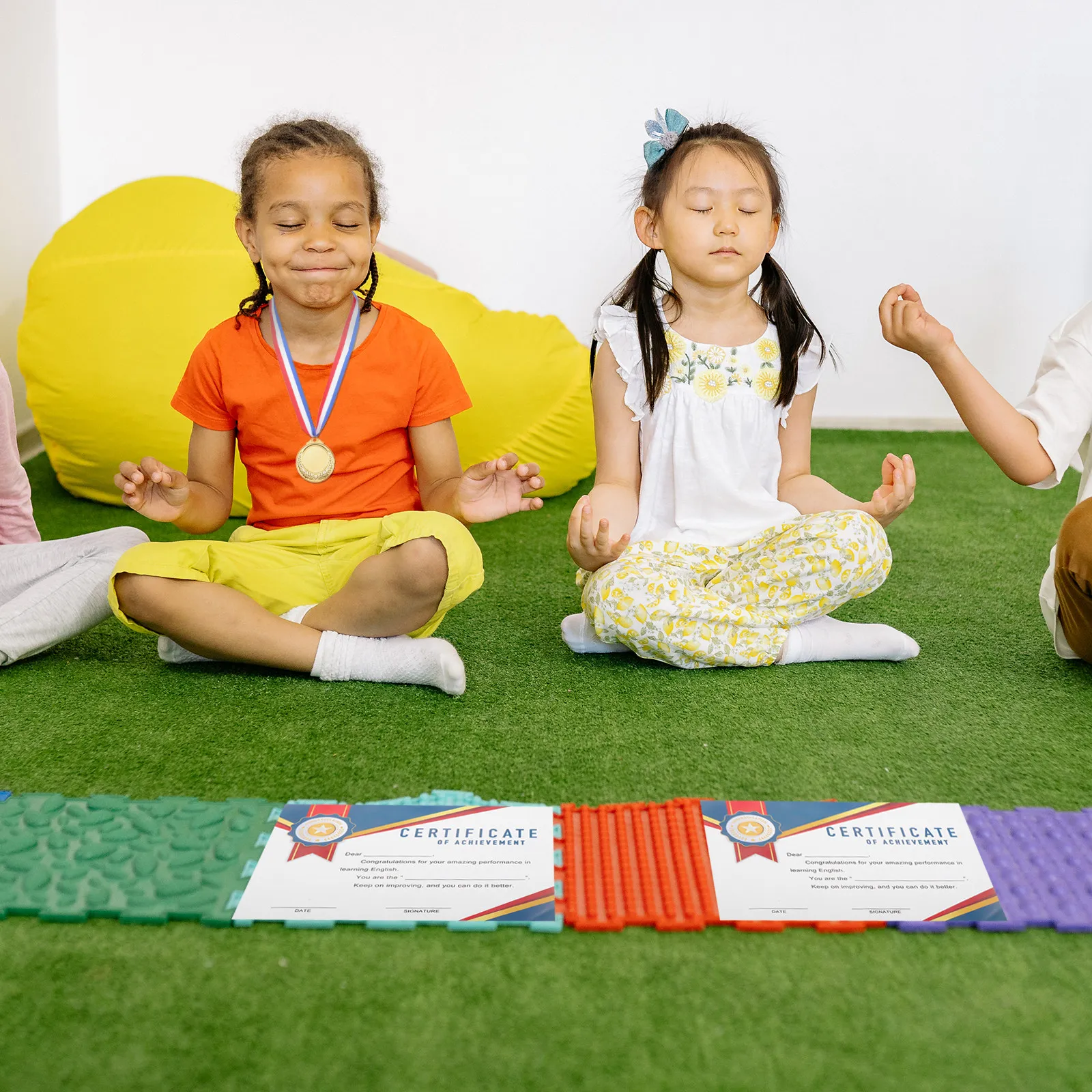 

10 Sheets Delicate Award Certificates for Students School Supplies Certificate of Award Performance Awards Creative Certificates