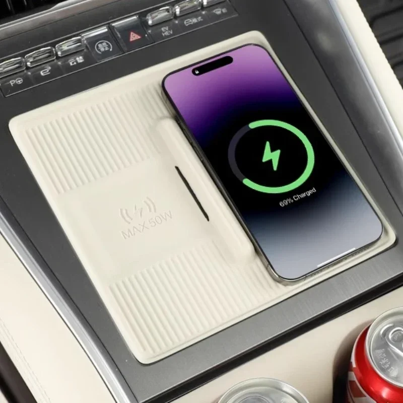 

For DENZA N9 Central Control Wireless Charging Pad Silicone Water Cup Cover Storage Box Special Car Decoration Car Accessories