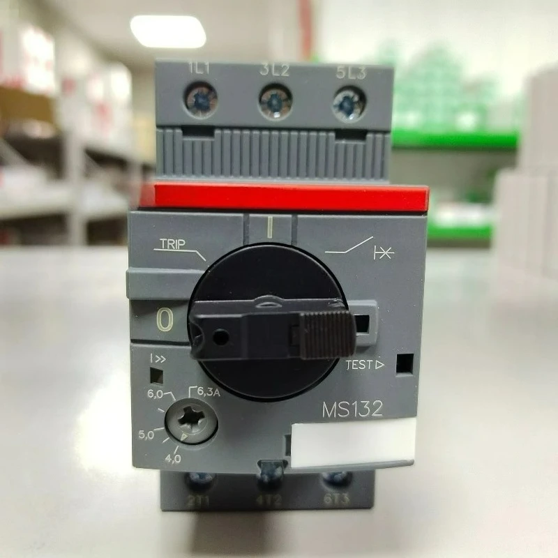Compact MS165-54 manual motor starter 80A (40...54A) 400V range up to 45kW