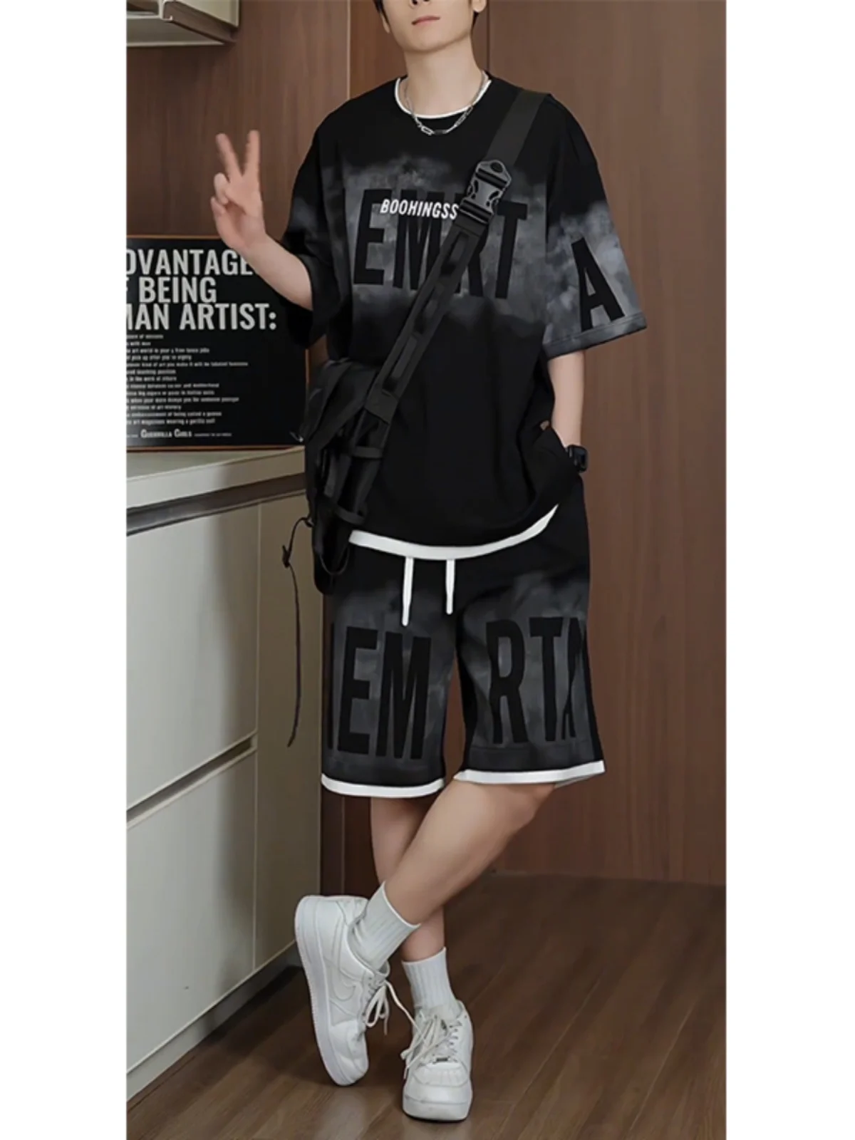 

Летний мужской спортивный комплект из двух предметов с эффектом тай-дай: удобная дышащая футболка и шорты для подростков