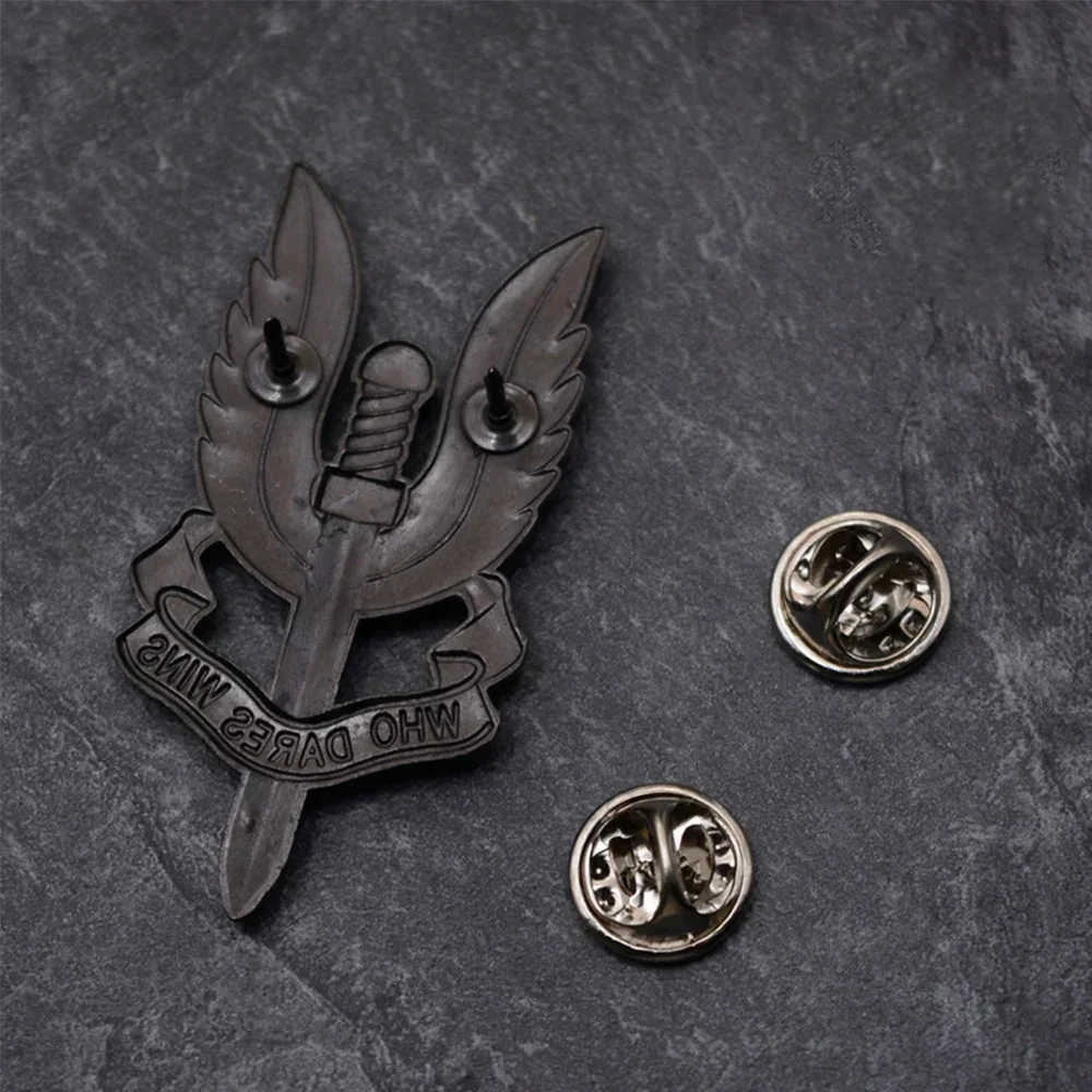 UK British Badge Special Air Service SAS Brooch Who Dares Wins Souvenir Medal Pin Cockade Gold