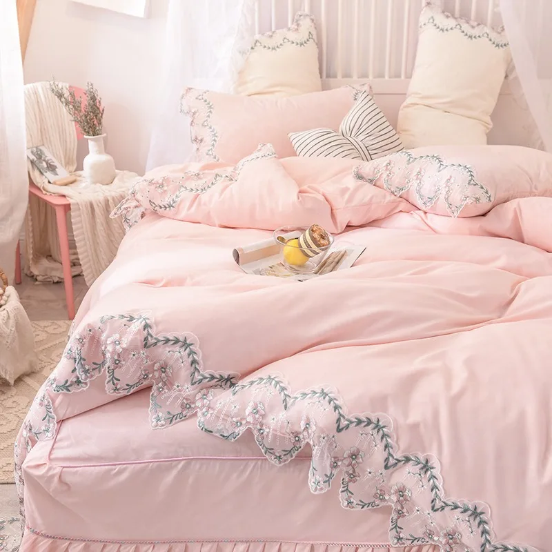 Rose Print Careful Machine Princess Style Bed Sheet and Duvet Cover