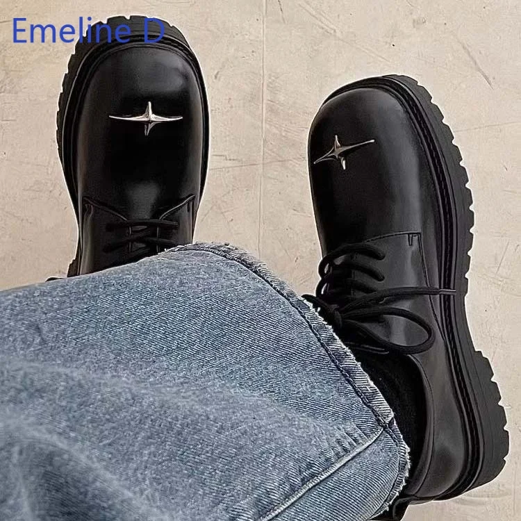 Men Round Toe Platform Derby Shoes Lace Up Thick Lug Sole Metallic Star Ornament Glossy Leather Street Fashion Casual Footwear