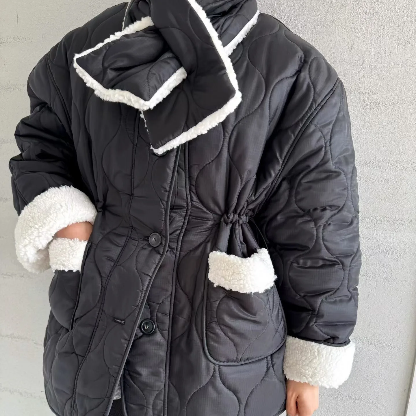 

Sli Thiened Winter Cotton Jaet with Scarf Versatile Faionable Korean Straight Cut Long Sve Single Button Closure