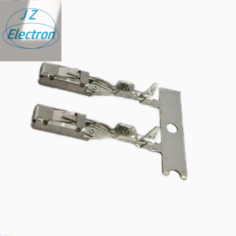 

20 шт. оригинальный разъем 1355556-1 для автомобильных смарт-электронных устройств