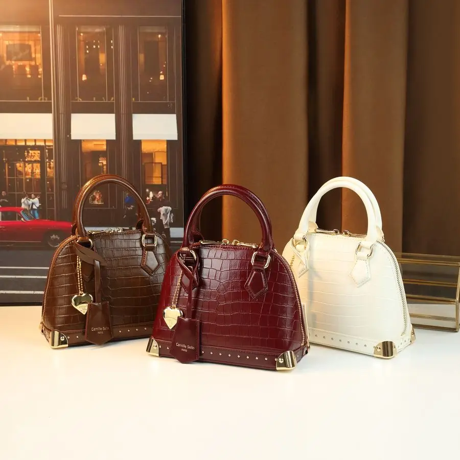 Luxury Brand Crocodile Pattern Shell Bag Metal Rivet Handbag Heart Pendant Single-shoulder Crossbody for Women
