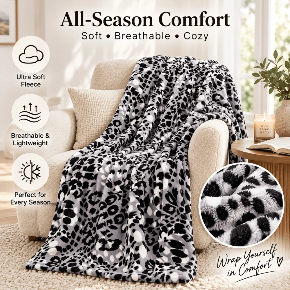 Vintage Christmas Holly Berry Candy Cane Print Throw Blanket Retro Xmas Element Pattern Soft Lightweight Warm Blanket for Sofa