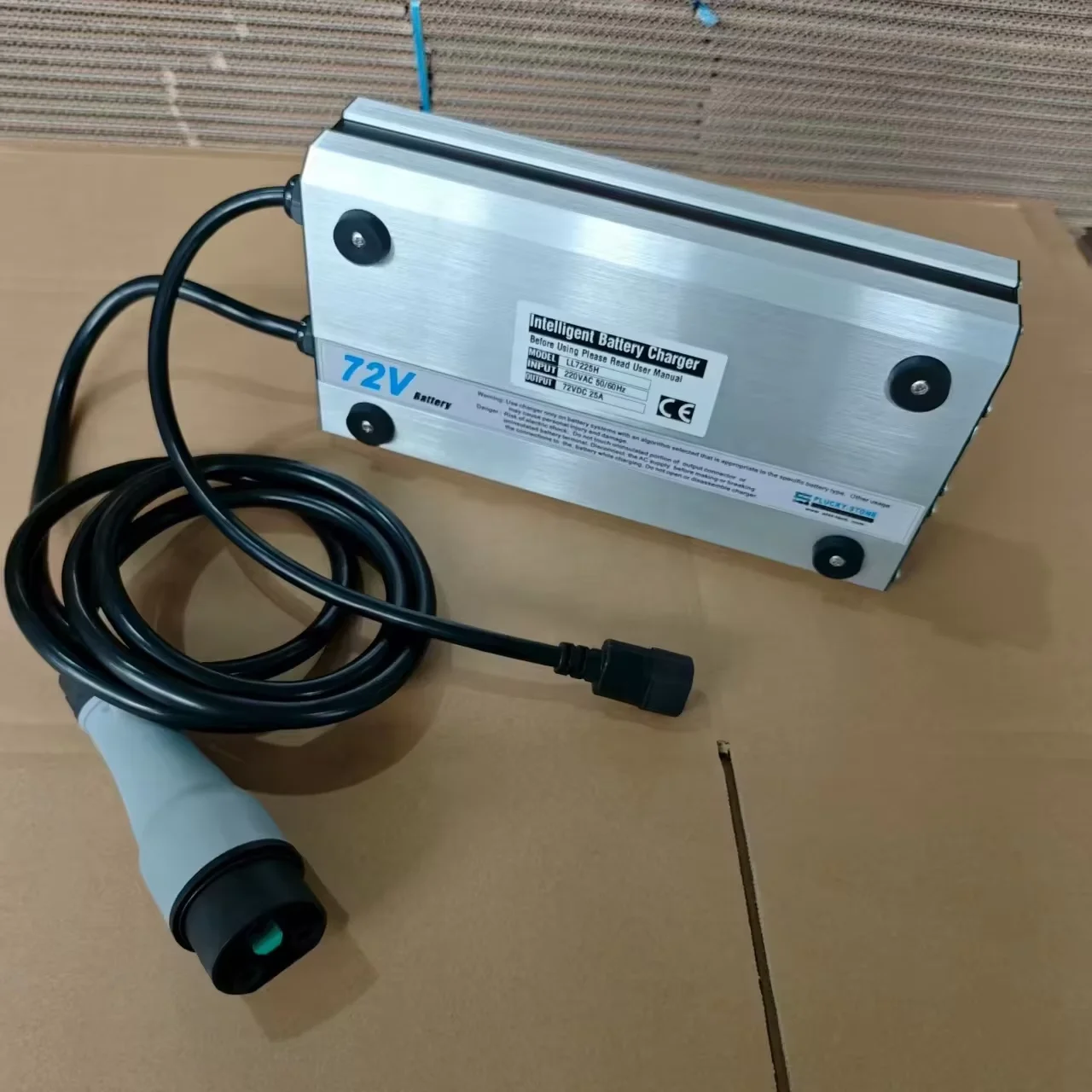 72V 25A Golfcart Ch…