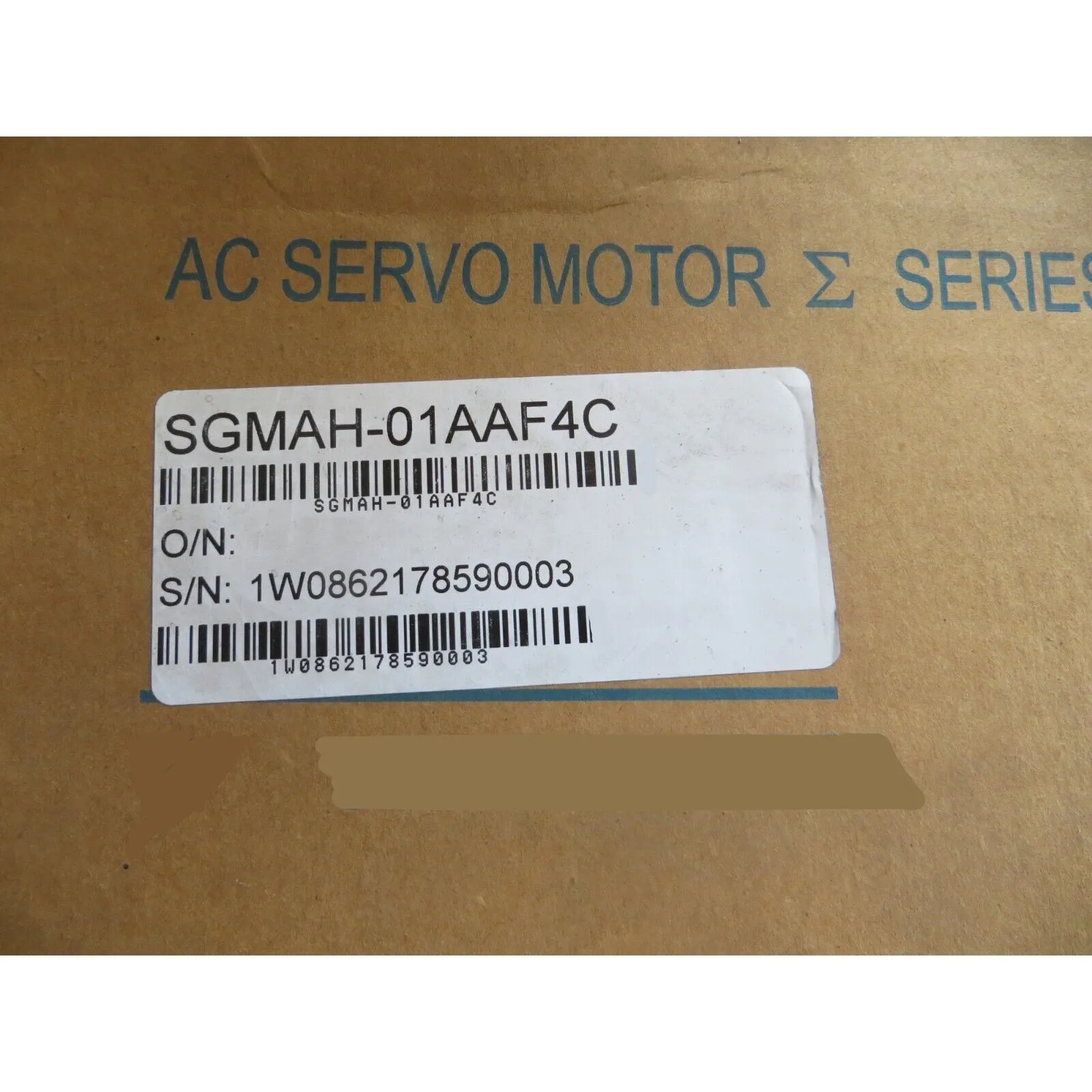 

YASKAWA SERVO MOTOR New SGMAH-01AAF4C Servo Motor DHL Expedited Shipping Electrical Equipment