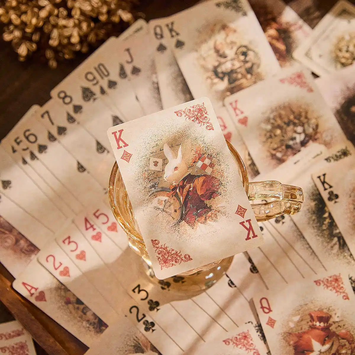 4style 55pcs Vintage Style Poker Playing Cards Set Magic Cards Pokers Durable Waterproof Cards Deck Board Games Retro Poker