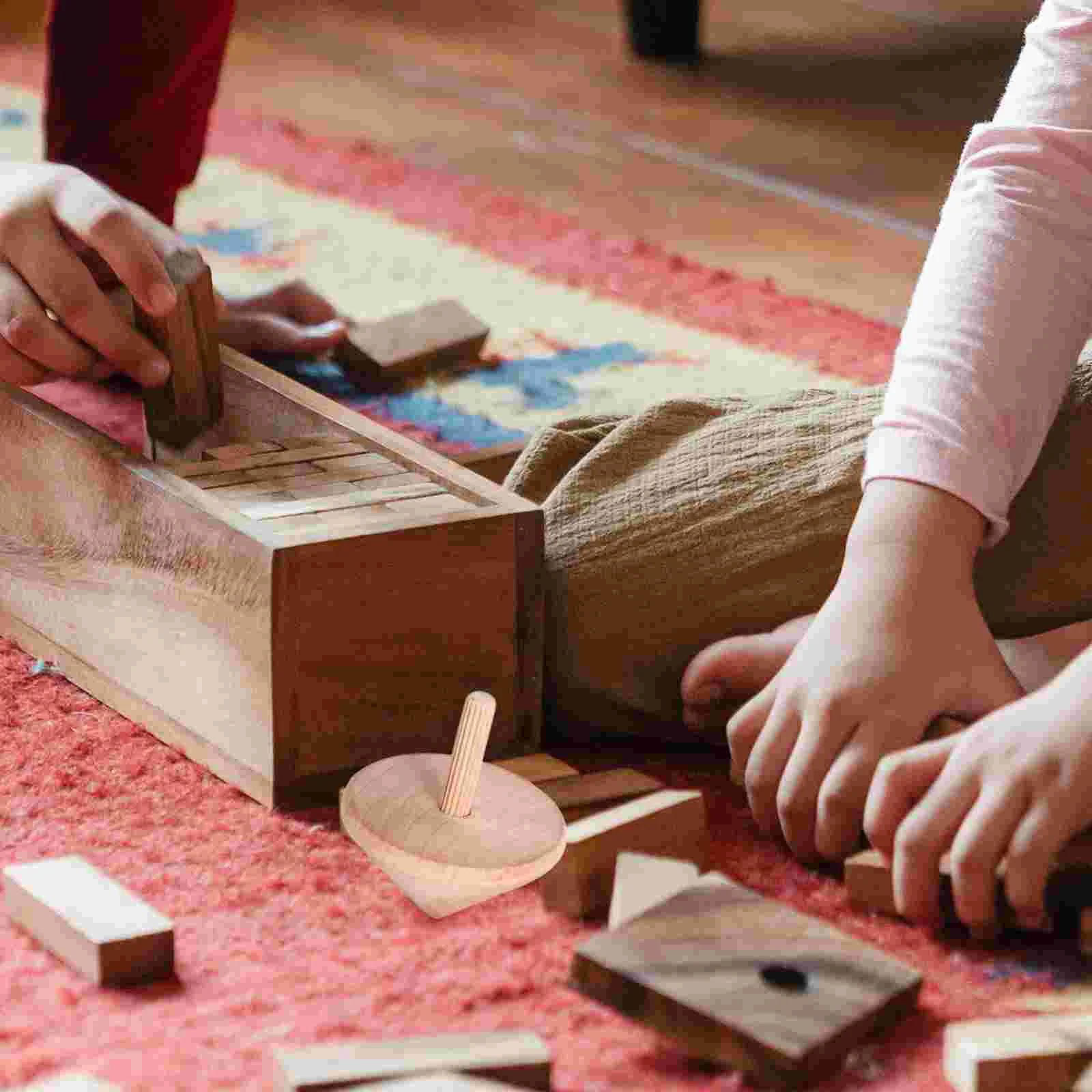 6 pezzi di pittura giocattolo trottola giocattoli per bambini top con picchetti in legno kaki per bambini all'aperto