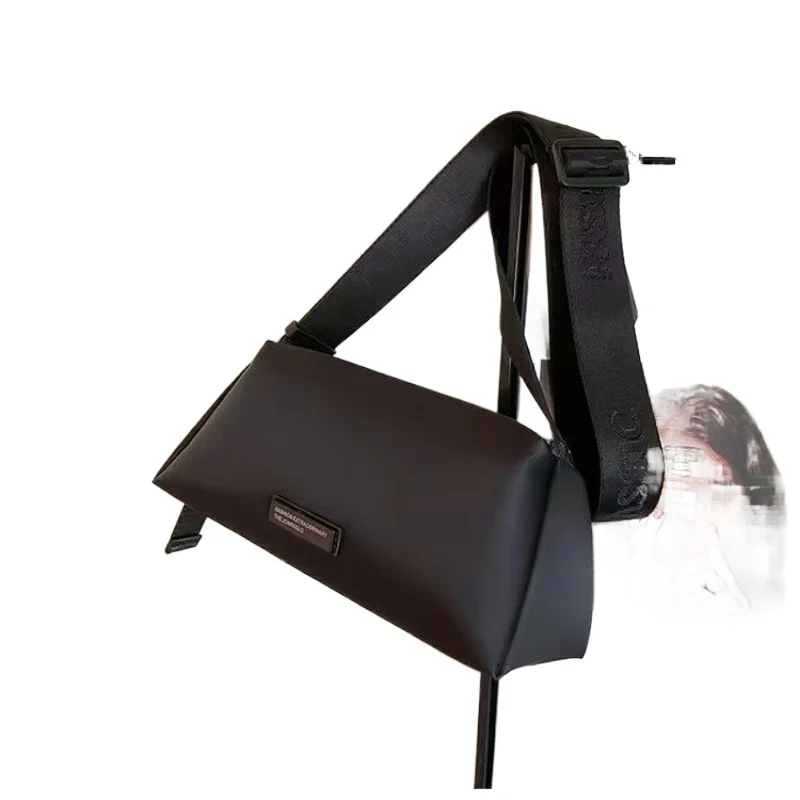

High-end Lightweight Oxford Cloth Messenger Bag Women's New Fashion Mother Bag Versatile Simple Women's Handbag Messenger Bag