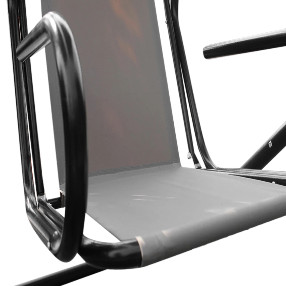 

Качественные садовые качели из полиэстеровой ткани с подушками из ПВХ