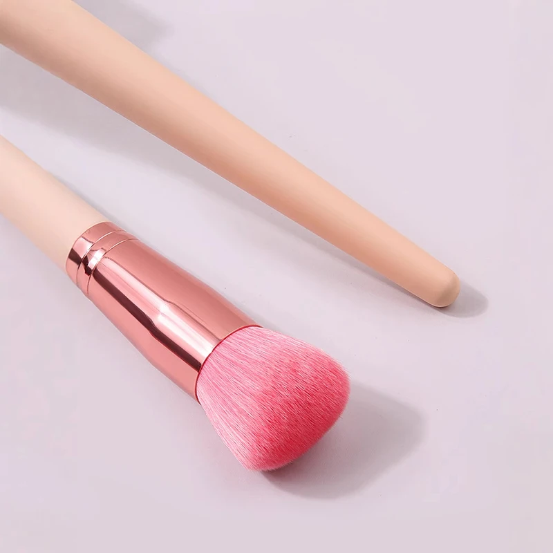 Slope Blusher Stippling Brush ครีมและ Liquid Blushes แปรงแต่งหน้าอเนกประสงค์ Powder Contouring แปรงแต่งหน้าเครื่องมือ