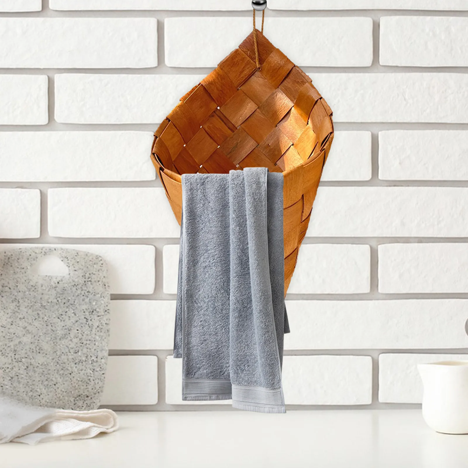 

Horn Storage Basket Vintage H woven Wall Decor Fruit Vegetable Kitchen Pantry Garlic Door Hanging Woven Basket Storage