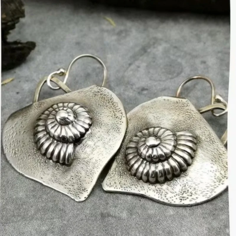 Bohemian Style Vintage Snail Pattern Silvery Plated Pendant Earrings for Women Fashion Personalized Festival Jewelry Accessories