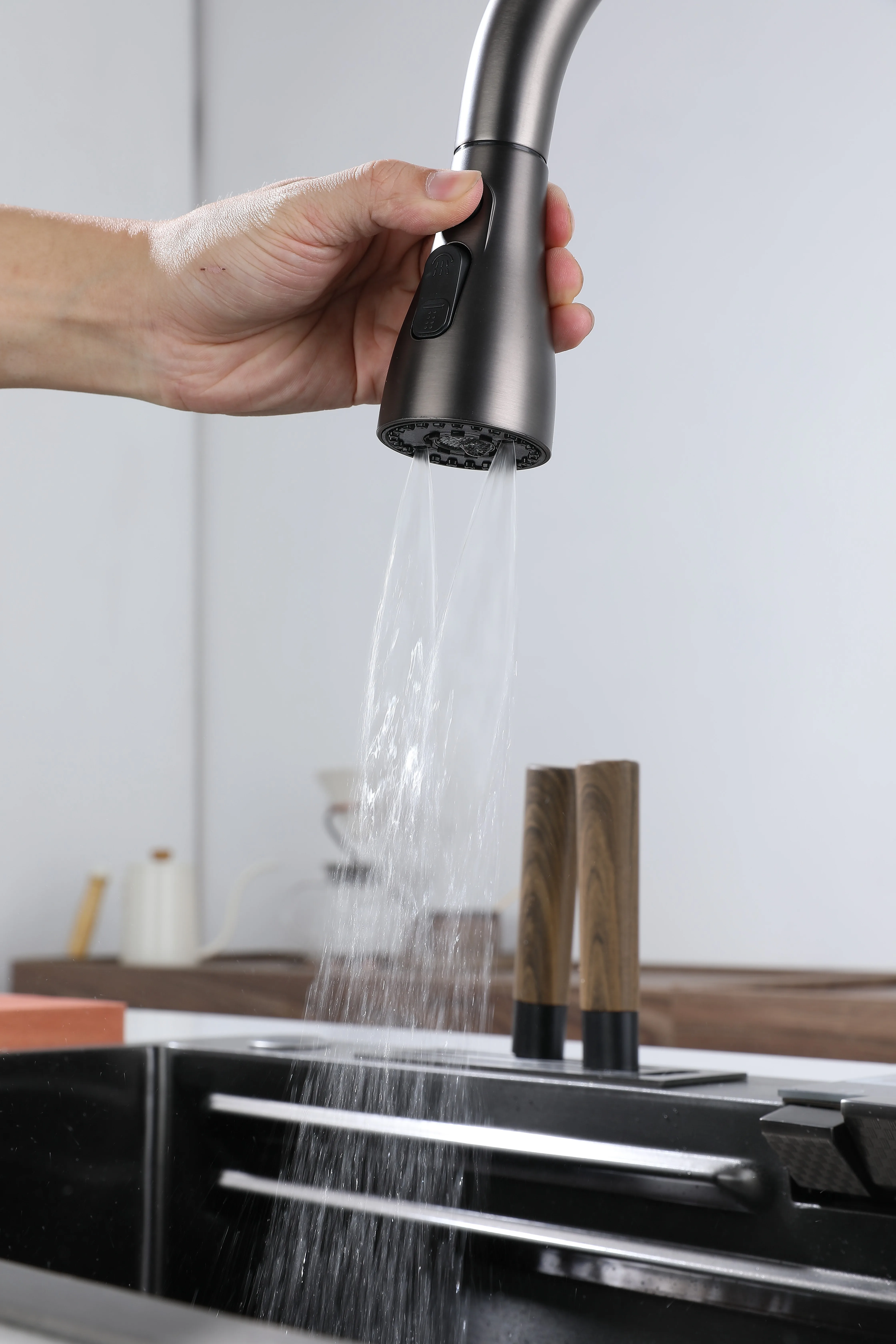 ZC1-Hot Selling 304 Stainless Steel Single Bowl Kitchen Sink Faucet Pull Out Waterfall Kitchen Sink Faucet