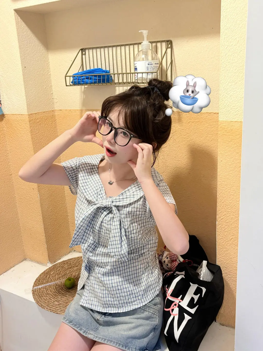 

Высококачественная модная женская рубашка в клетку, летняя новинка, красивый облегающий повседневный топ, трендовый, из полиэфирного волокна, с коротким рукавом