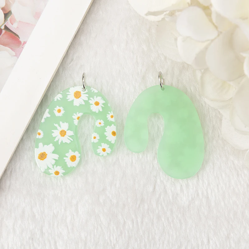 8 قطع سحر زهرة لطيفة الإبداعية الاكريليك الملونة الكرز ديزي جريل القرط قلادة قلادة DIY صنع الملحقات