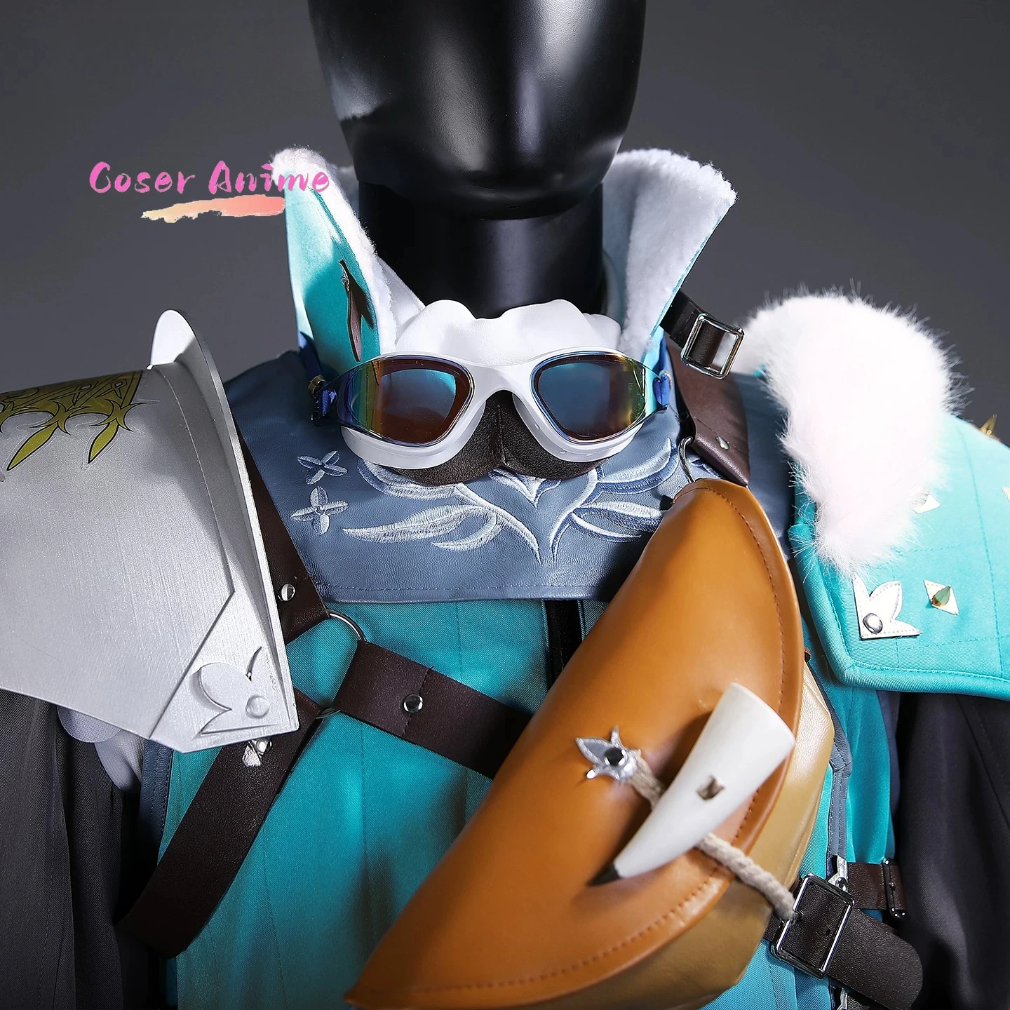 Monster Hunter Tri male lead C - đánh giá và giá Anime Cosplay Male