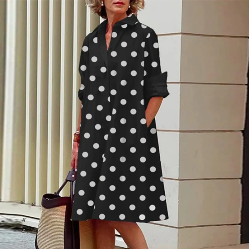 Robe longue col V manches mi-longues fleurie colorée Taille S Couleur Robe longue col V manches mi-longues fleurie colorée Taille S Couleur