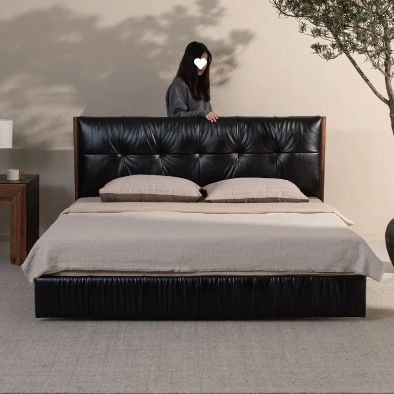 Medieval light luxury bed household simple retro black master bedroom 1.8 meters first layer cowhide